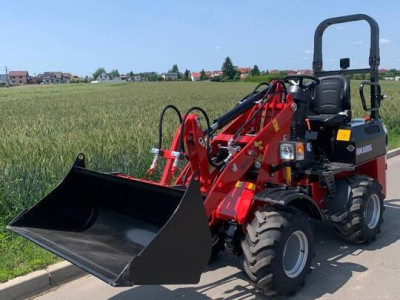 Ładowarka przegubowa HORNET HMA806TT